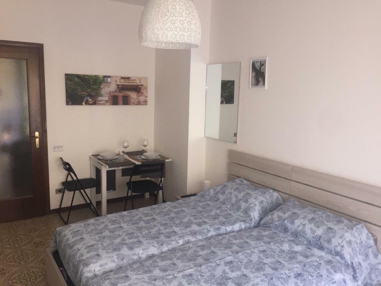 Room Verona Holidays Exterior photo